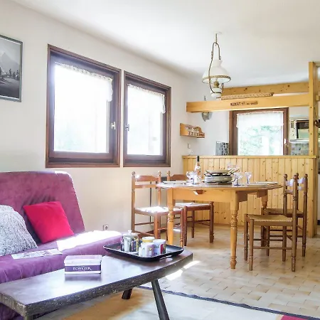 Les Pelarnys By Interhome